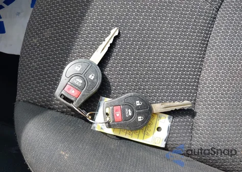 2018 Nissan Sentra S из США, поврежденный, VIN 3N1AB7AP6JY283484